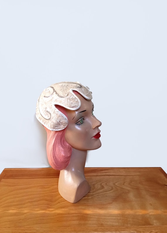 Vintage 1950's Ivory Sequin Half Hat/ Cocktail Ha… - image 1