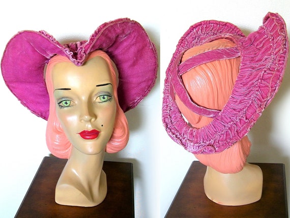 Vintage 1940's Pink Velvet Sweet Heart Hat~