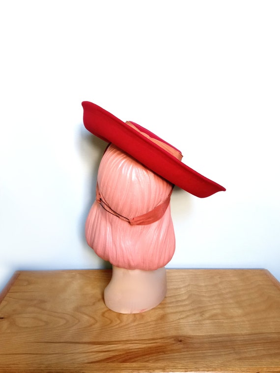Vintage 1940's Red Felt Breton Tilt Hat ~ - image 4