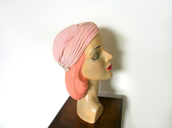 Vintage 1940's Blush Pink Turban~