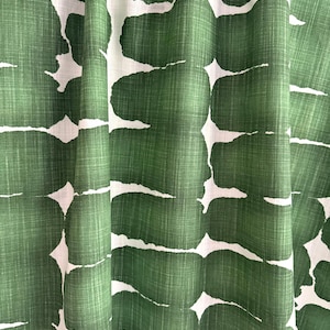 Green Shibori Fabric by the Yard - Cotton Canvas Pine Green Dot Textured Upholstery Fabric for Curtains Pillow Covers DIY Boho Home Decor afbeelding 1