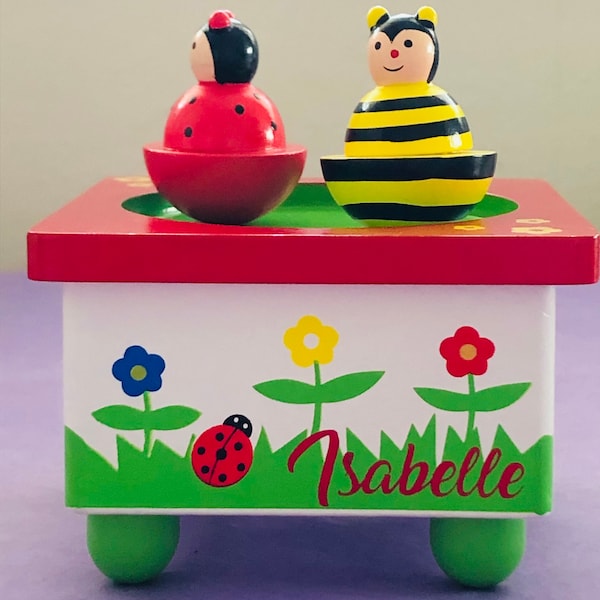 Personalised You are my sunshine Music Box, Musical box, Music Gift,Musical Gifts, Wooden Hand-Crank Music box,New baby gift, Bee & ladybird