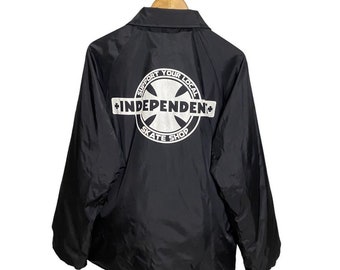 HOCKEY × INDEPENDENT COACH JACKET ロゴ 刺繍