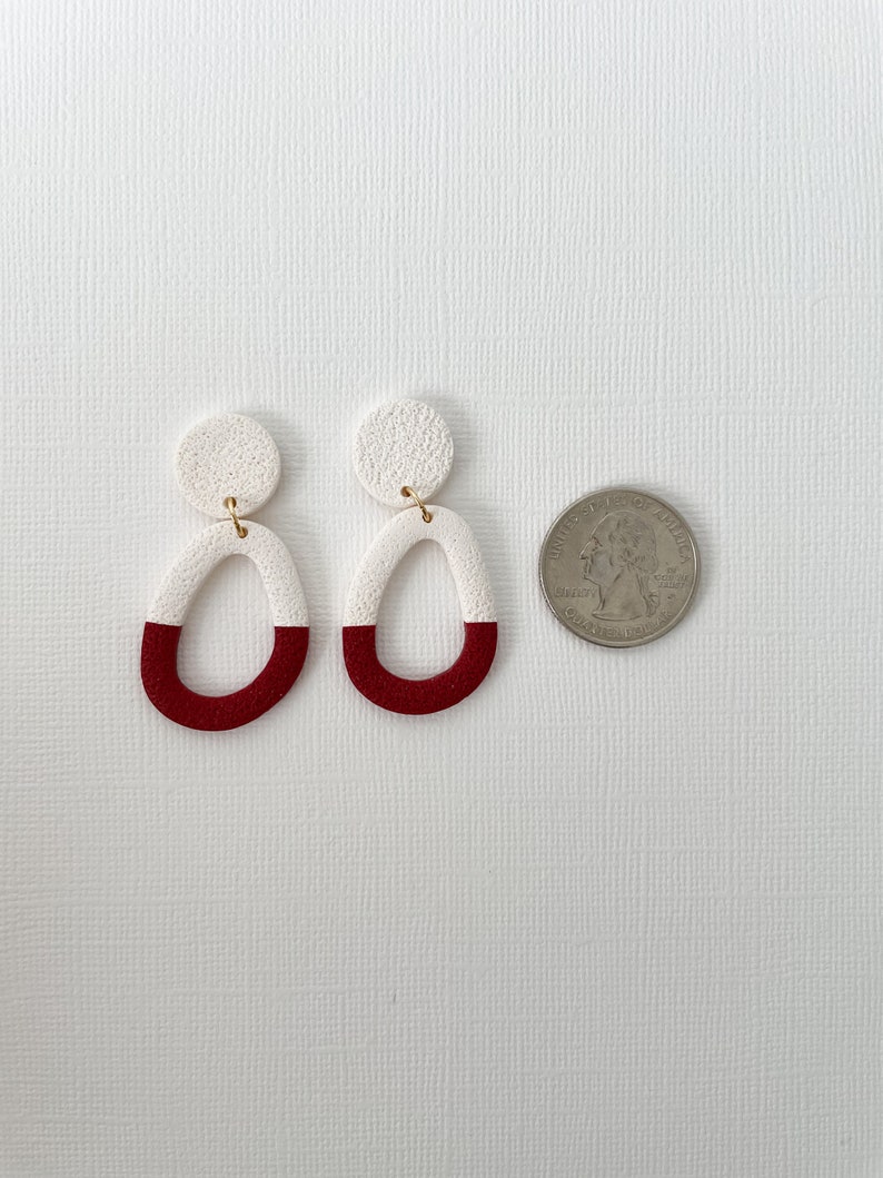 Two-Tone Red and White, Textured Oblong Donut Shape Earrings // Two-Tone Clay Earrings // Dangle Statement Earrings // Textured Earrings image 5