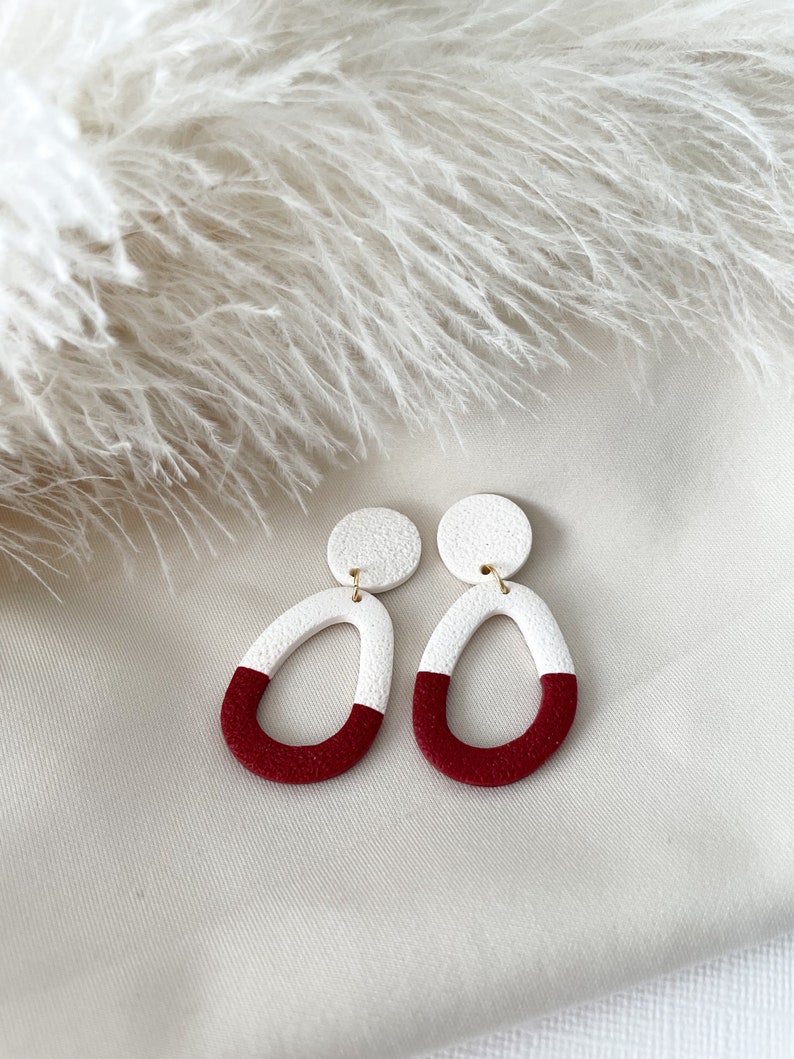 Two-Tone Red and White, Textured Oblong Donut Shape Earrings // Two-Tone Clay Earrings // Dangle Statement Earrings // Textured Earrings image 2