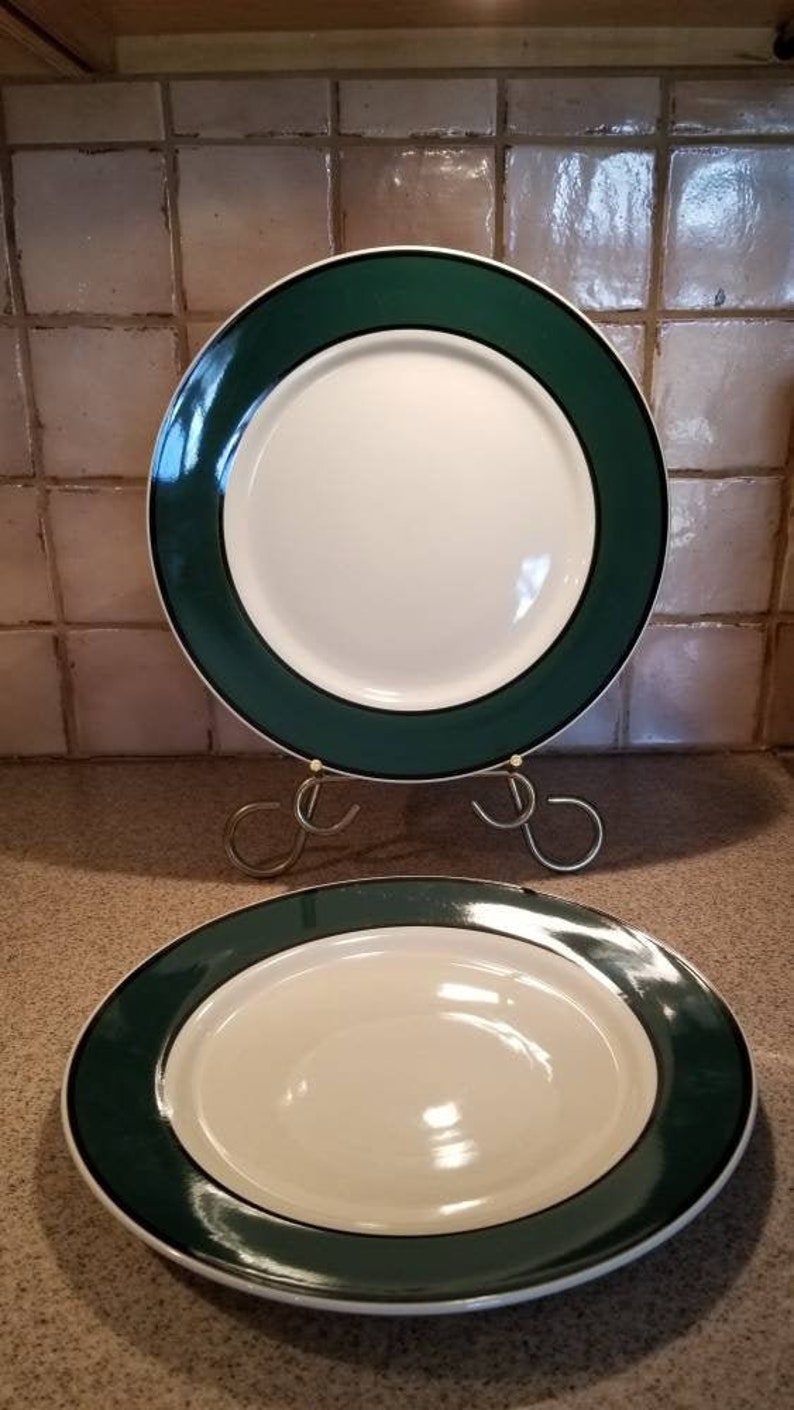 green plates vintage Dinner Plates Replacement plates discontinued design.FREE SHIPPING Gibson Hudson Spruce Chop plates