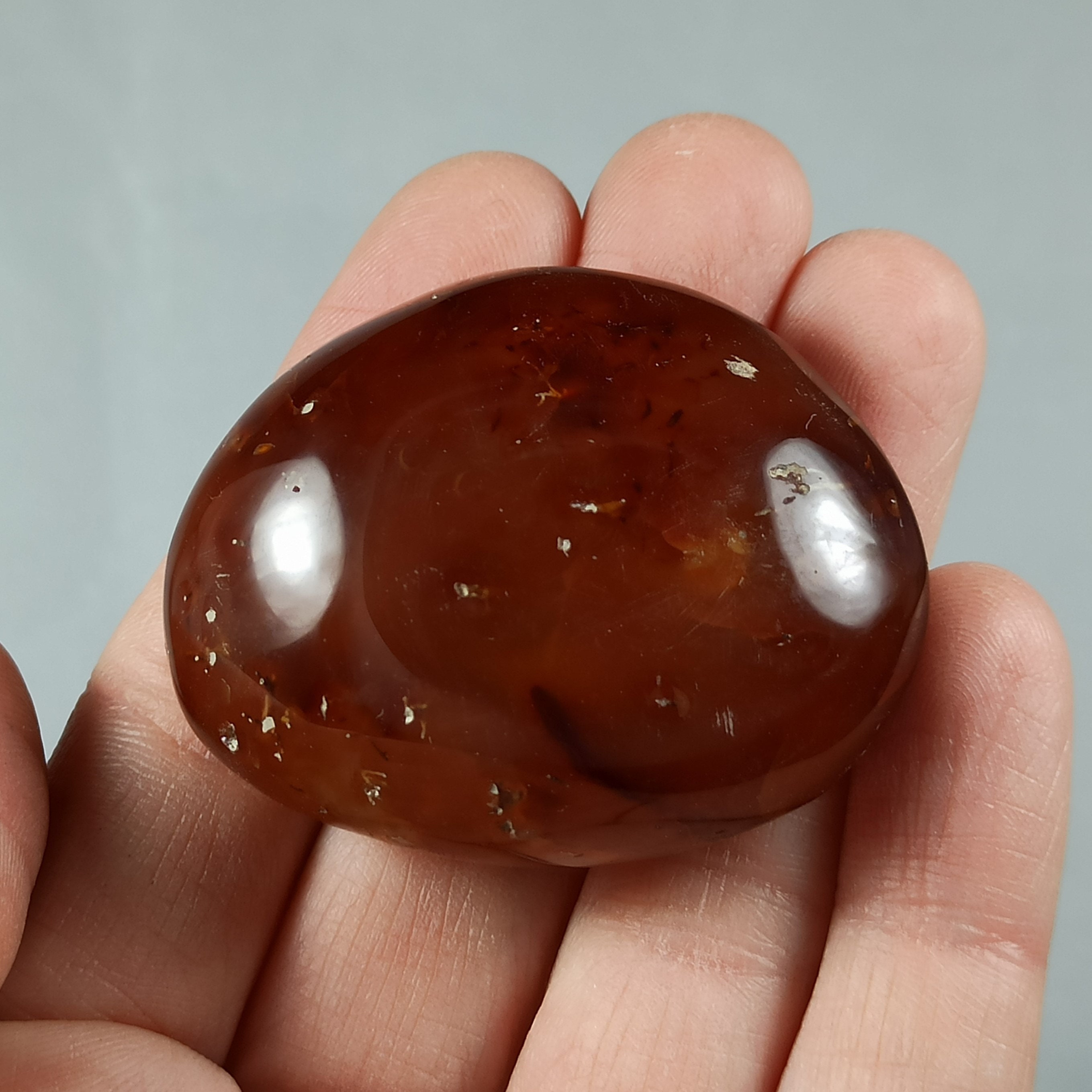 Galet en Cornaline de Madagascar - 50 Grammes