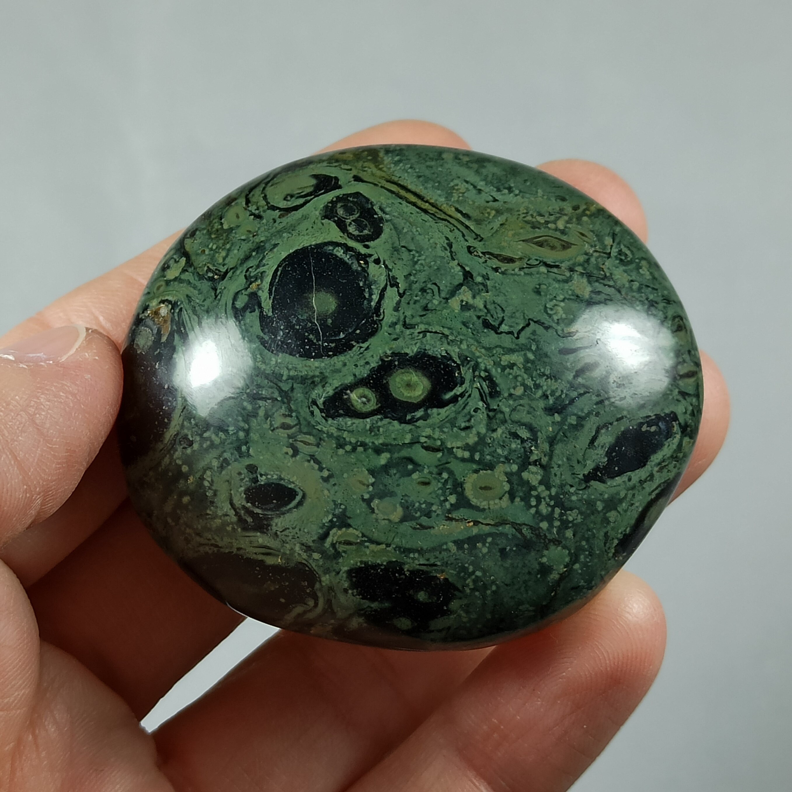 Galet en Jaspe Kimbaba de Madagascar - 95 Grammes