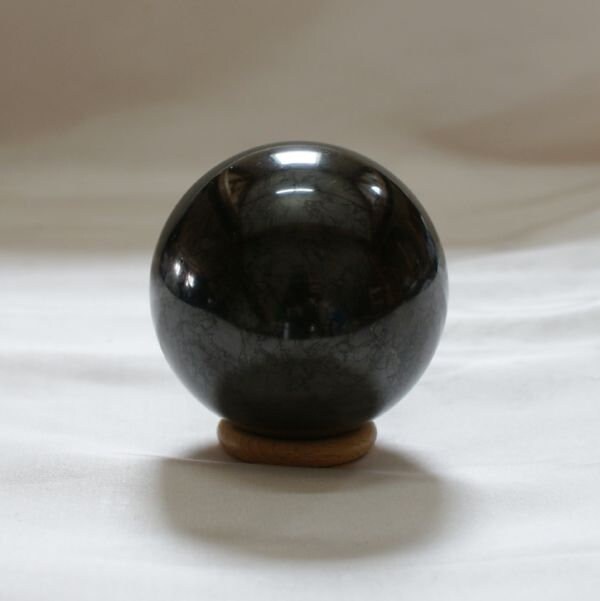 Sphère en Shungite - 7 cm