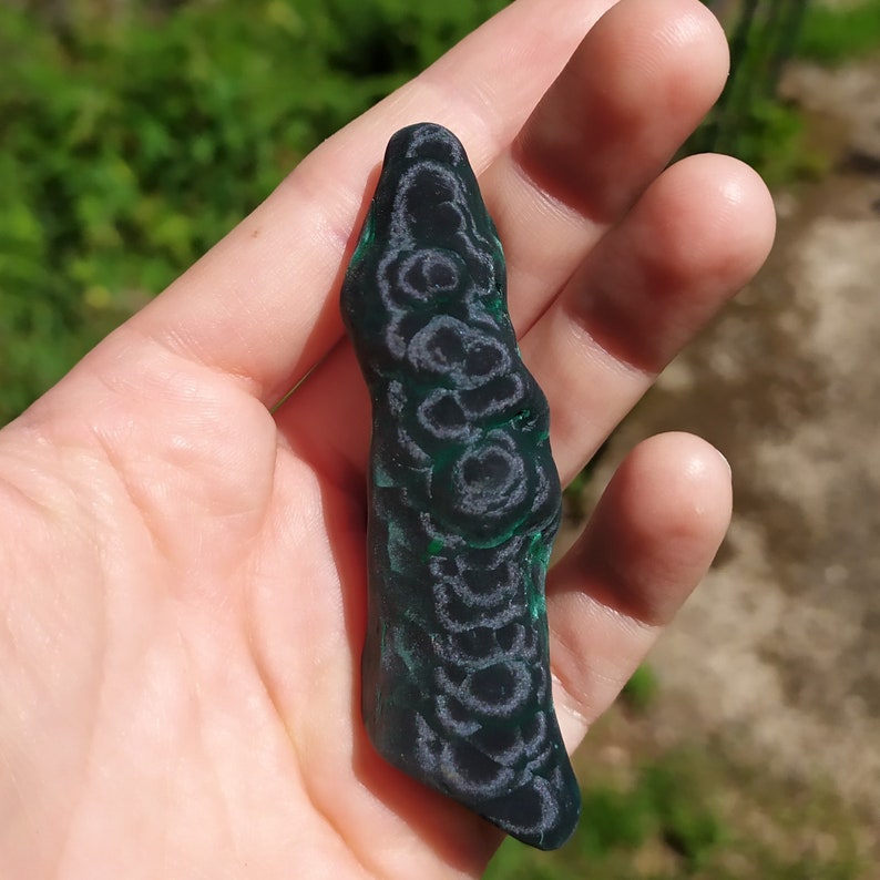Malachite de Shilu Mine China 7 x 3.7 x 3.3 cm Collection Minerals