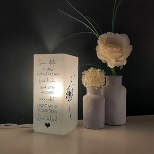 Lampe mit Spruch, Lampe, Tischlampe, Spruch, Deko, Wohnaccessoires, Geschenk, Sei stets... Bild 1