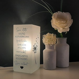 Lampe mit Spruch, Lampe, Tischlampe, Spruch, Deko, Wohnaccessoires, Geschenk, Sei stets... Bild 7