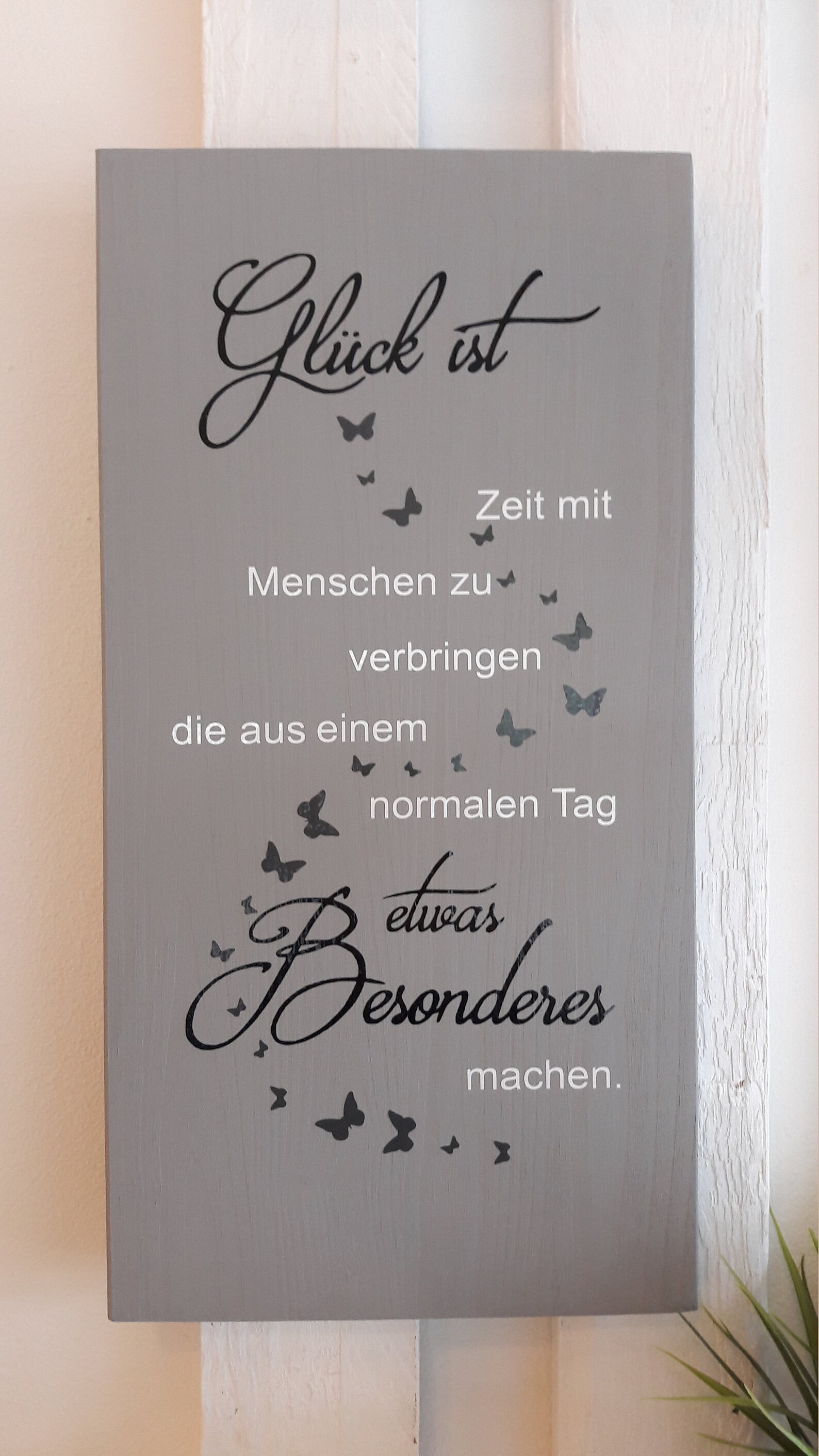 Holzschild mit Spruch Glück ist... Etsy