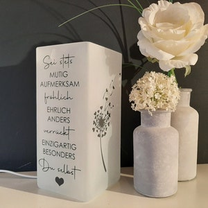 Lampe mit Spruch, Lampe, Tischlampe, Spruch, Deko, Wohnaccessoires, Geschenk, Sei stets... Bild 6