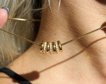 Personalisierte Gravierte Familie Name Paar Kristall Perlen Anhänger Halskette Benutzerdefinierte Frauen Disc Halskette Silber Gold Halskette Geschenk für ihren Schmuck