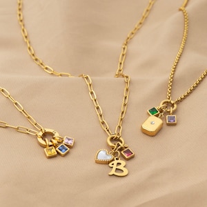 Crea tu propio collar con inicial de piedra natal con dije personalizado, collar con piedra natal cuadrada bañado en oro de 18 k, joyería de verano con múltiples dijes para graduación