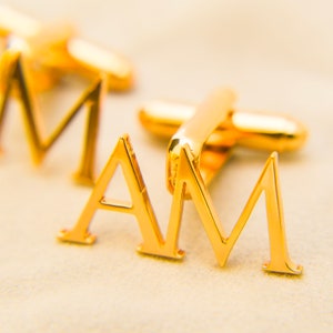 Personalisierte Name Manschettenknöpfe für Männer, Kundenspezifische Initialen Name Buchstabe Manschettenknöpfe, Edelstahl Anzug Hemd Manschettenknopf, Hochzeit Groomsmen Geschenk Bild 2