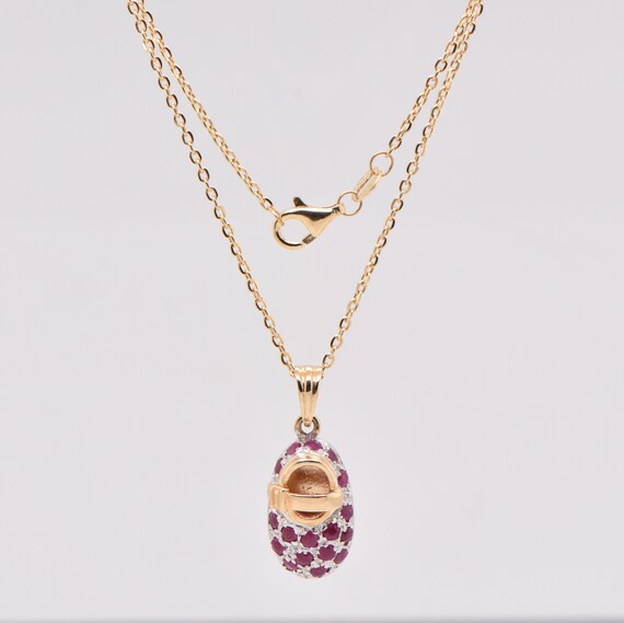Shoe pendant shop