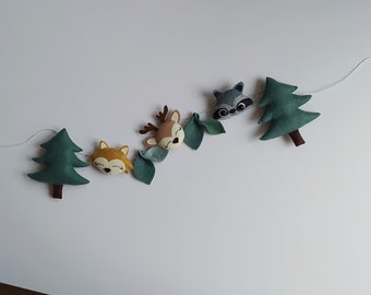 Felt Woodland Animal Garland: Fox, Raccoon, Deer Nursery Decor