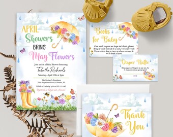 Op de afbeelding: Een baby shower uitnodiging met een gele paraplu versierd met bloemen, regendruppels en vlinders. De uitnodiging luidt "April Showers Bring May Flowers" en bevat de datum, tijd en locatie van de babyshower. Er zijn ook kaarten voor een luierspel en een verzoek om boeken in plaats van kaarten.