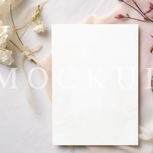 Ästhetisches Einladungsmodell, Hochzeit Mockup, 13x18 Grußkarten, Save The Date Karte, Stock Foto, Instant Download