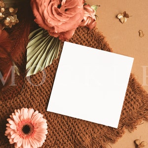 5x5 Boho ton chaud carte de voeux maquette, maquette de mariage, enregistrer la carte de date, Stock Photo, téléchargement immédiat, 028