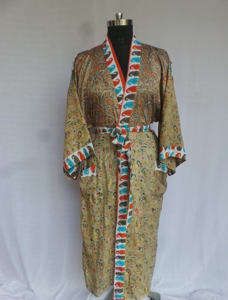 Nightdress Kimono Vintage Silk Sari robe Bathrobe kimono Sleepwear robe AK 302
