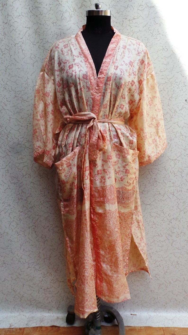 Sleepwear robes Indian Vintage Silk Sari robe Nightdress Kimo no Bathrobe kimono NK48