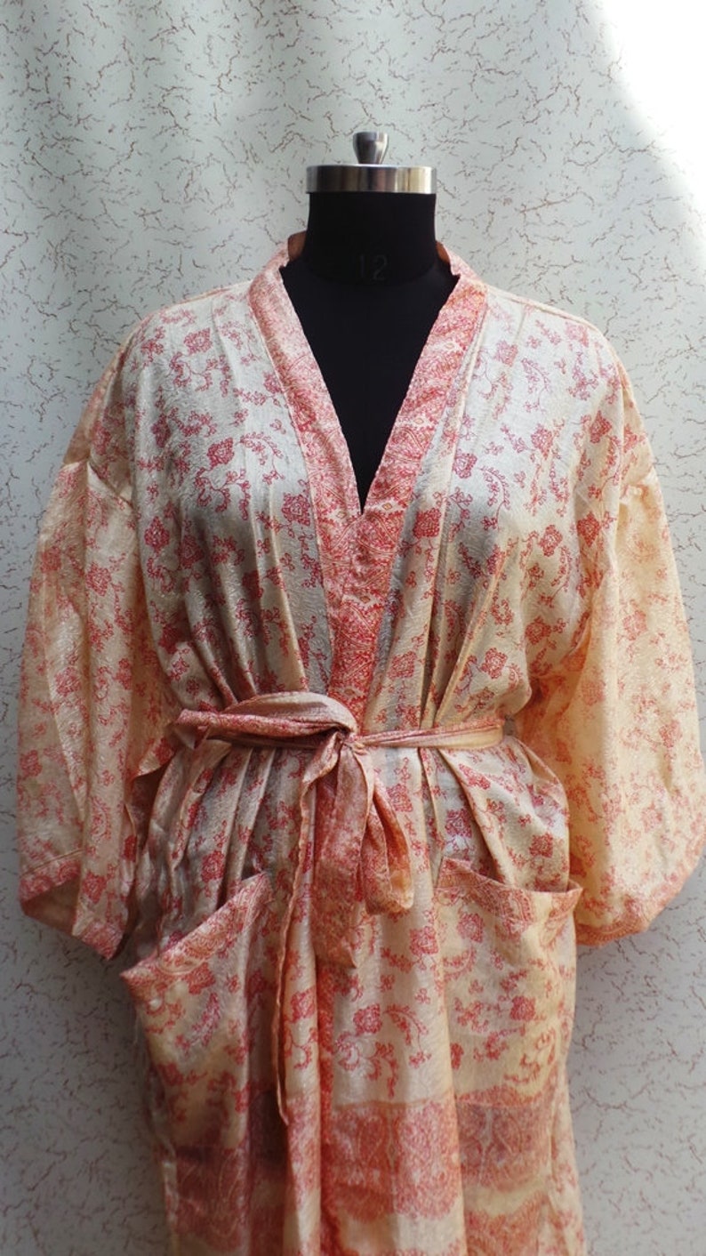 Sleepwear robes Indian Vintage Silk Sari robe Nightdress Kimo no Bathrobe kimono NK48