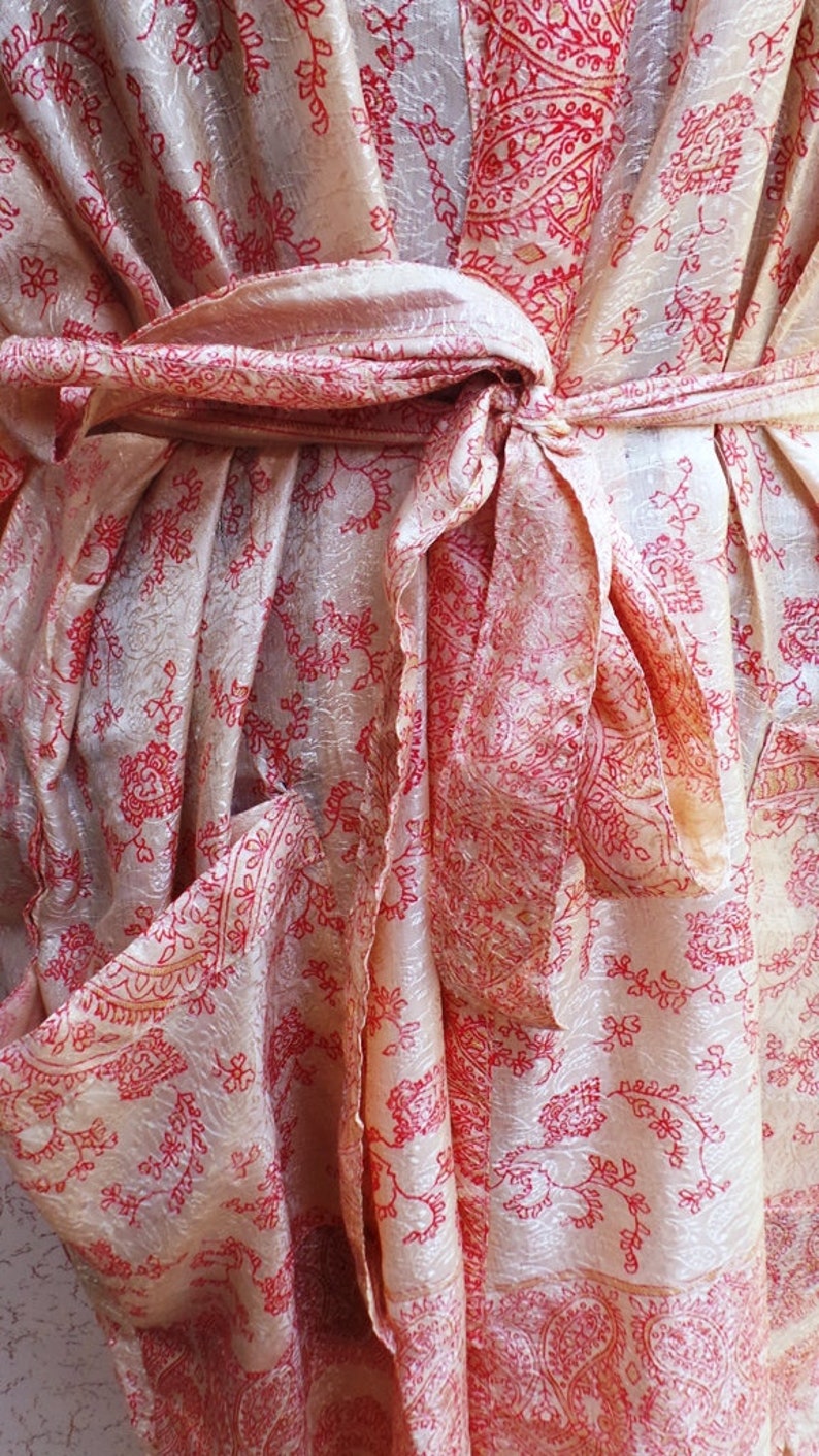 Sleepwear robes Indian Vintage Silk Sari robe Nightdress Kimo no Bathrobe kimono NK48