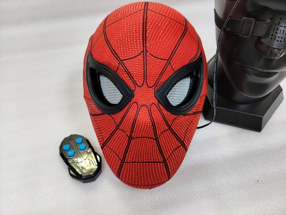 Spiderman Mask, Spider Man Homecoming Upgraded Cosplay Mask, Spiderman Mask  With Blinkable Eyes, Spider-man Wearable Movie Prop Replica 