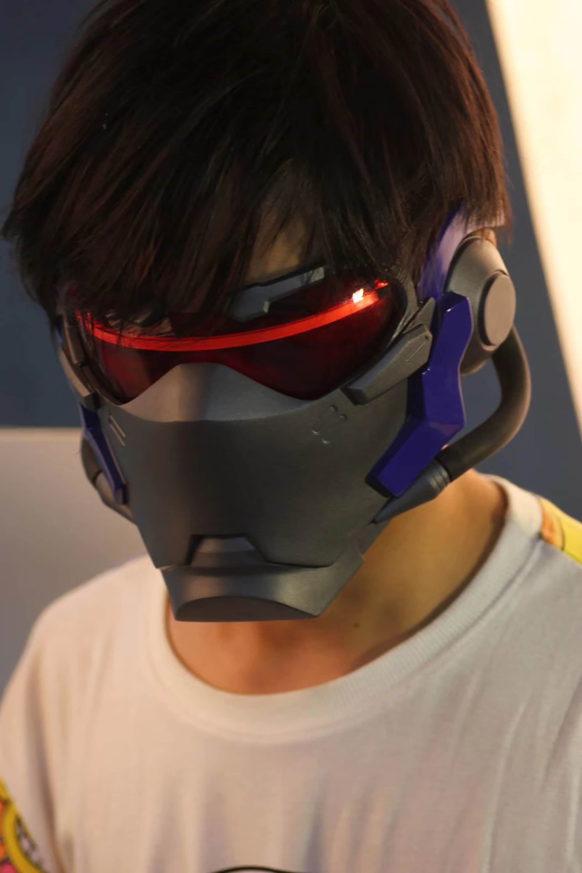 soldier 76 collector's edition statue