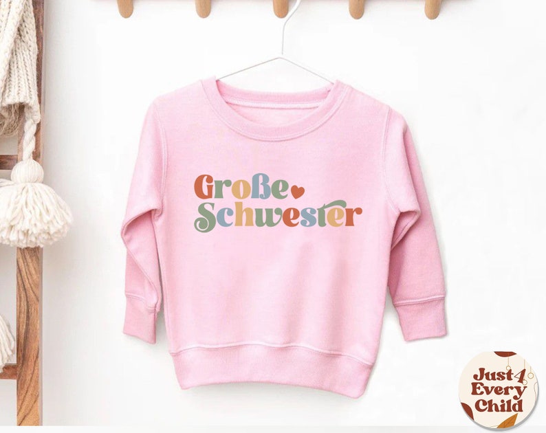 Große Schwester Kleinkind-Shirt, Schwangerschaftsankündigung, Baby-Ankündigung, deutsches Kinder-T-Shirt Kleine Schwester, Sibling Natural Infant, Schwester Bild 7