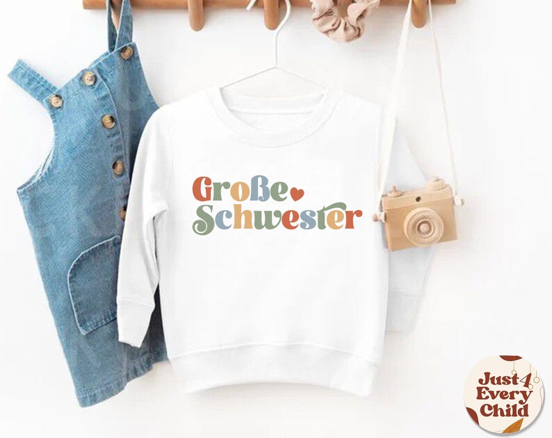 Große Schwester Kleinkind-Shirt, Schwangerschaftsankündigung, Baby-Ankündigung, deutsches Kinder-T-Shirt Kleine Schwester, Sibling Natural Infant, Schwester Bild 8