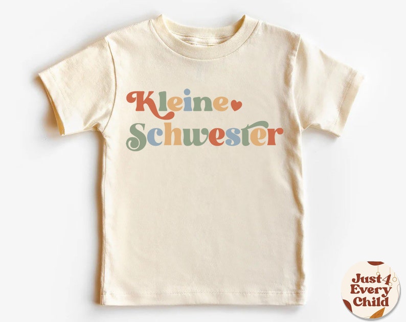 Große Schwester Kleinkind-Shirt, Schwangerschaftsankündigung, Baby-Ankündigung, deutsches Kinder-T-Shirt Kleine Schwester, Sibling Natural Infant, Schwester Bild 2