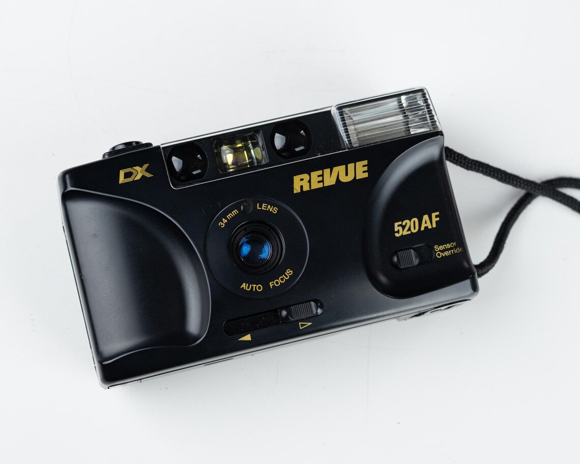 Analoge Kompaktkamera Revue 520 AF Retro Point and Shoot Kamera 90er Jahre mit Ledertasche 35mm Analogkamera für Vintage Filmlook, foto 3 di 4