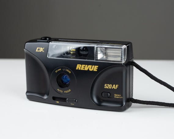 Analoge Kompaktkamera Revue 520 AF Retro Point and Shoot Kamera 90er Jahre mit Ledertasche 35mm Analogkamera für Vintage Filmlook