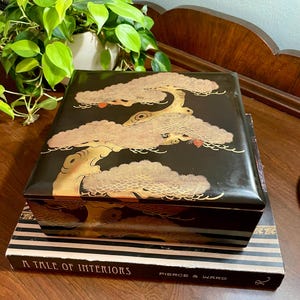 Vintage Maki-e Lacquer Box: Japanese Pine Tree Design, Red Interior