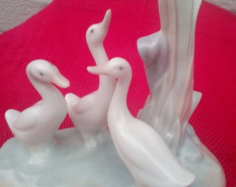 Vintage Lladro NAO Group Of Ducklings in the Reeds Lovely Condition