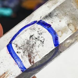 Enhydro quartz crystal, Moving bubble ,Raw Crystal Point, Metaphysical, Home Decor, Raw Crystals and Stones E042137