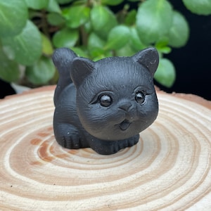 Obsidiaan kristal gesneden kat, carving kitten beeldje, housewarming gift, home decor #051639