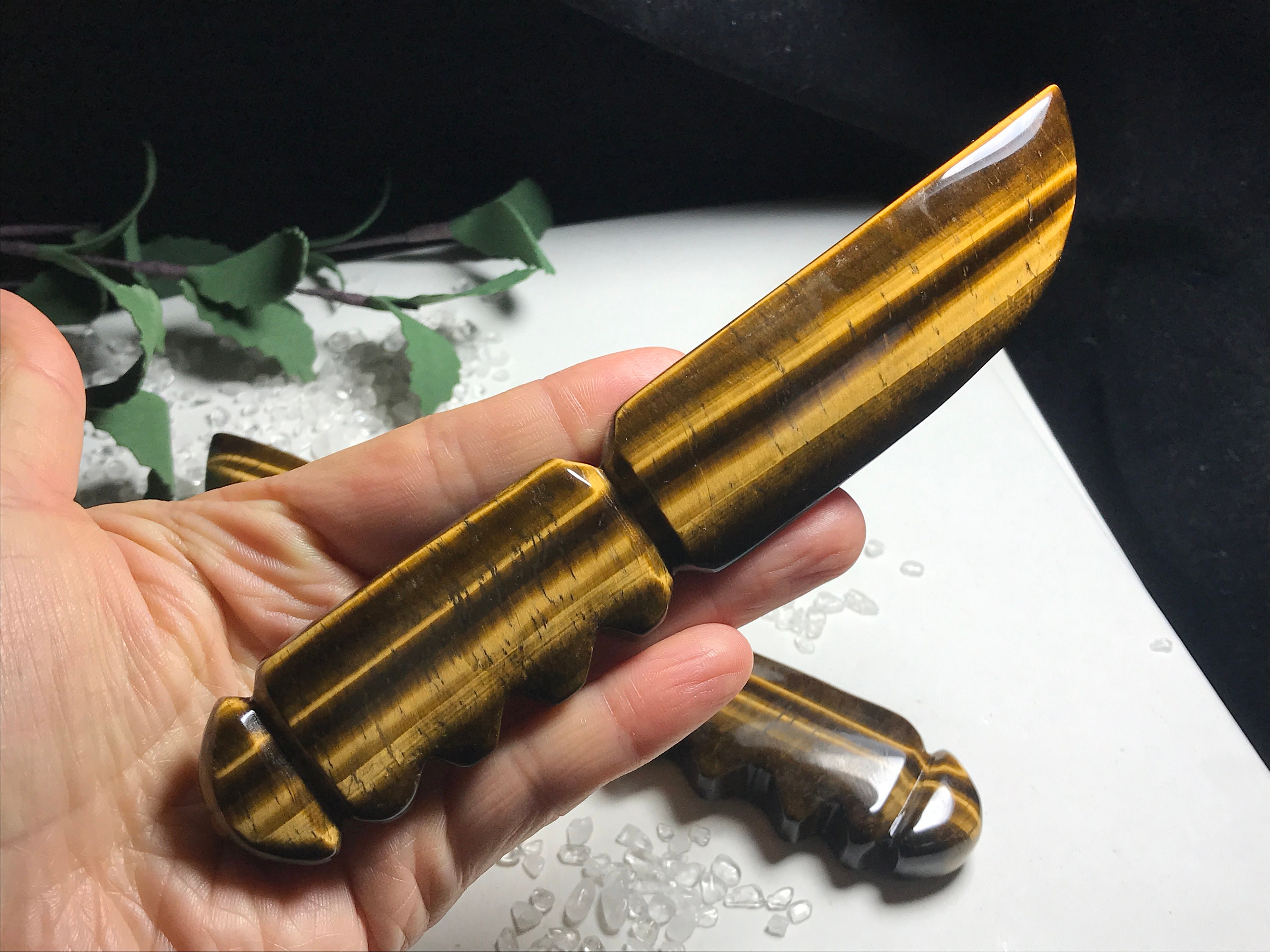 Natural Tiger's-eye Quartz Crystal Carved Knife Reiki