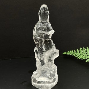 Guanyin de cristal de cuarzo, talla de cristal, regalo de inauguración de la casa, decoración del hogar, cristal curativo y piedra E095509