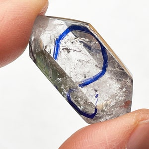 Enhydro quartz crystal,Four Black Moving bubble ,Raw Crystal Point, Metaphysical, Home Decor, Raw Crystals and Stones E030621