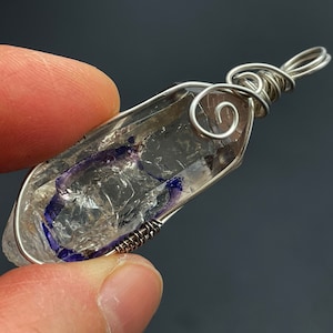 Enhydro Quartz Crystal Jewelry Pendant, Moving Bubble, Wire wrapped, Healing Crystals and Stone A031024