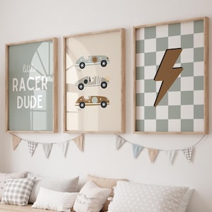 Láminas de coches de carreras para habitación infantil, impresión de coches de carreras vintage, arte de pared para dormitorio de niño, juego de 3, decoración de habitación de niño, regalo para bebé recién nacido