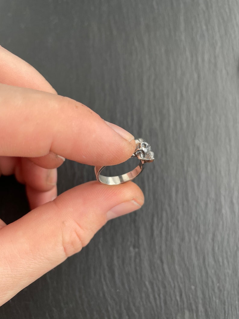 elegant skull ring Small skull silver ring sterling silver skull