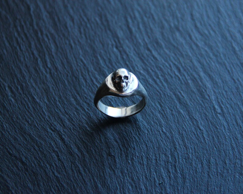 elegant skull ring-half jaw skull band sterling silver 925 skull Small skull silver ring