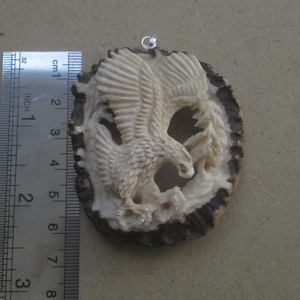Adler Geweih Anhänger, Hirsch Horn Bali Bone Carving mit Sterling Silber Anhänger PD10230725
