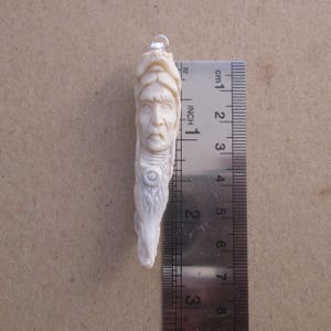 Indianer Wolf Adler Geweih Anhänger, Hirsch Horn Bali Knochen Schnitzerei mit Sterling Silber Anhänger PD06010625